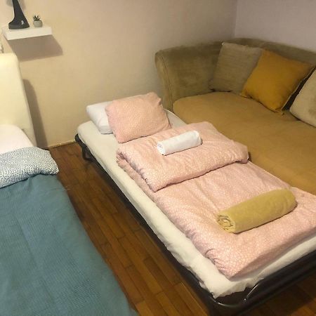 V57 Apartment Oktogon Budapest Kültér fotó