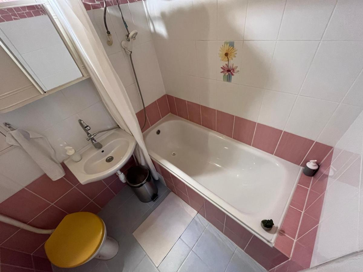 V57 Apartment Oktogon Budapest Kültér fotó